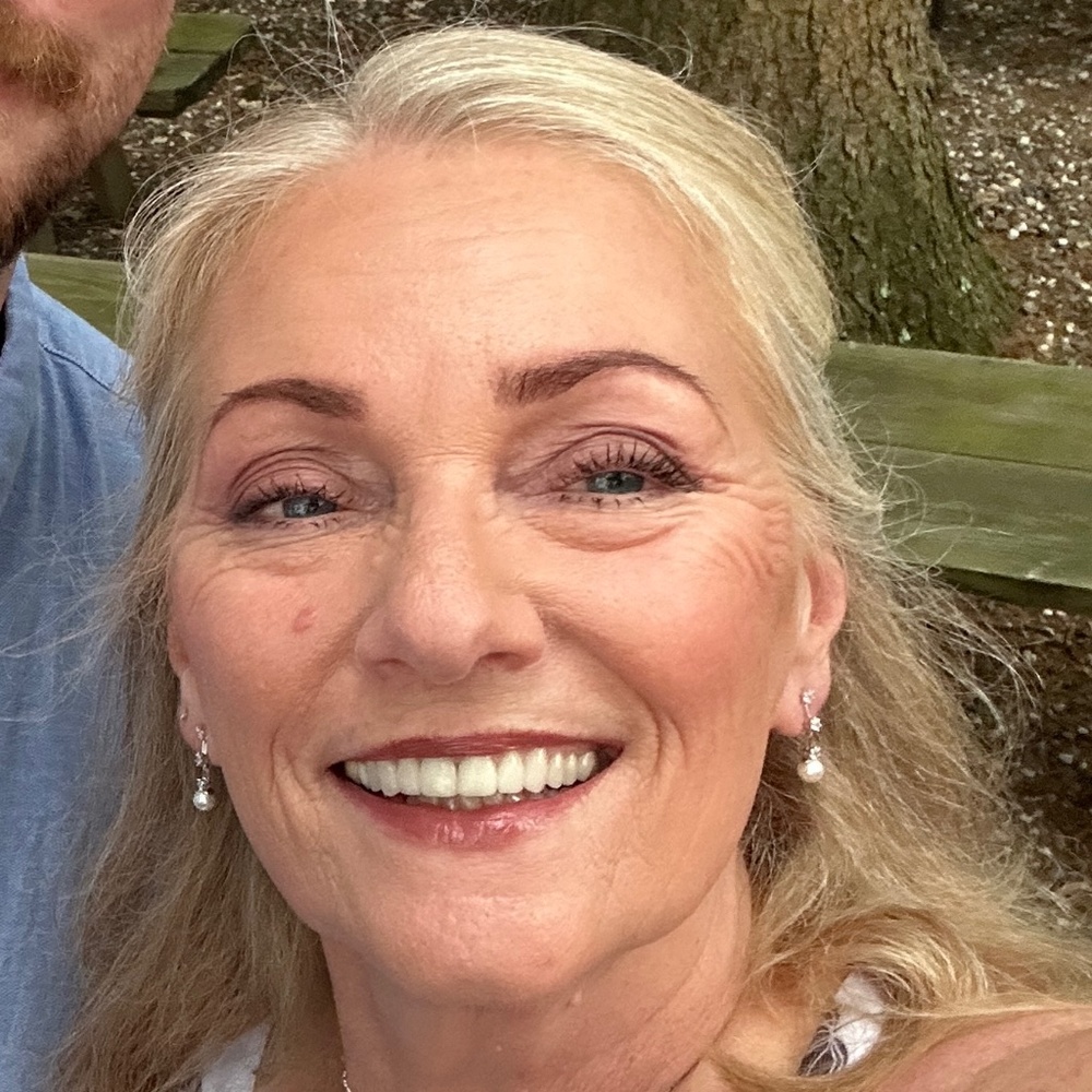 Meet your Posher, Rose